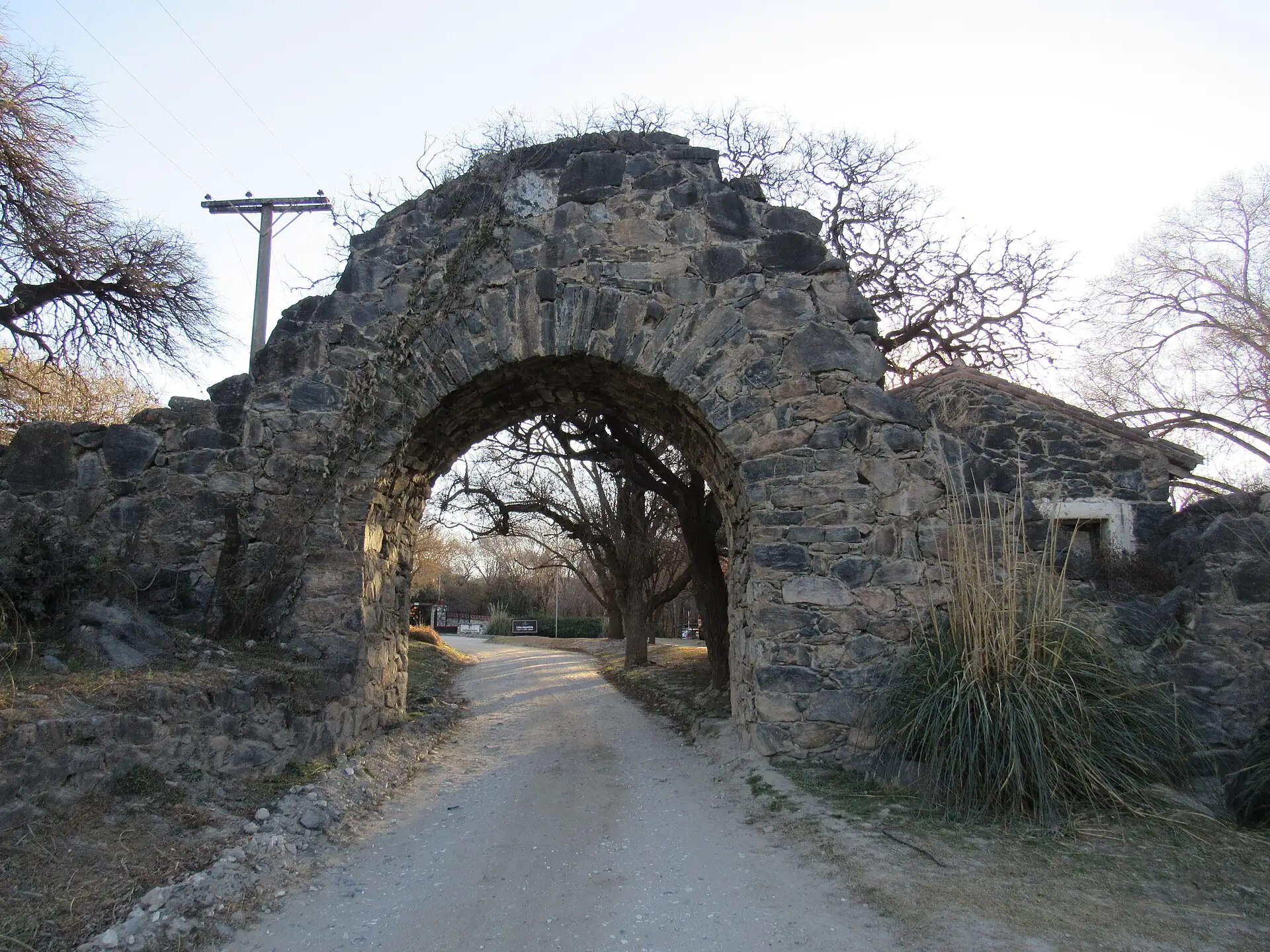 Stone arch in a historic wall in Alta Gracia