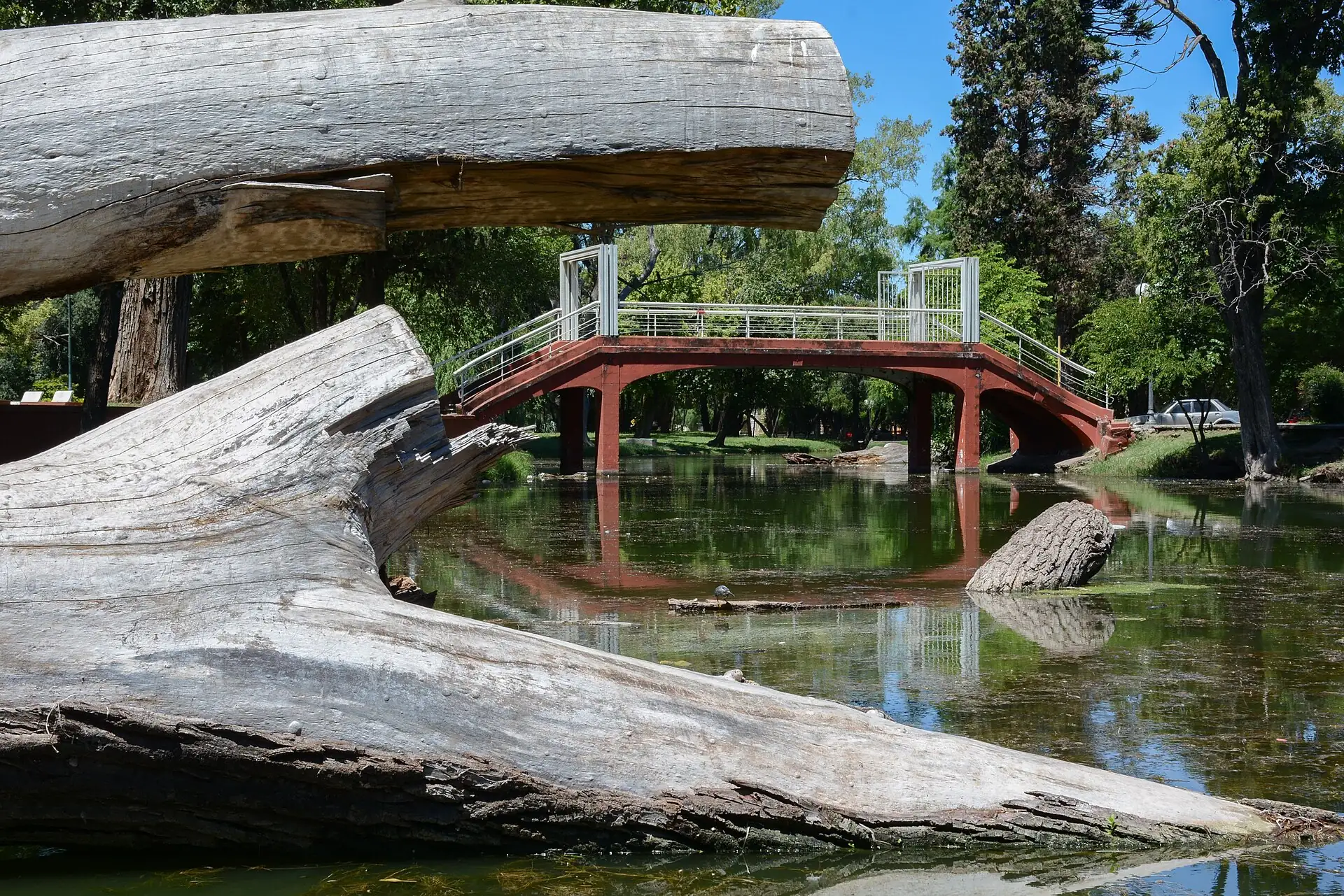 Isla Encantada and its footbridge in Parque Sarmiento, Córdoba, Argentina